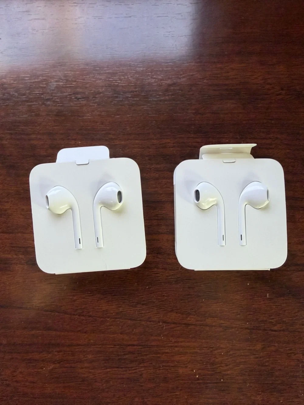 Apple Earbuds ✨OEM ✨ iPhone Lightning Cable ✨Earbud Headphones Wired✨